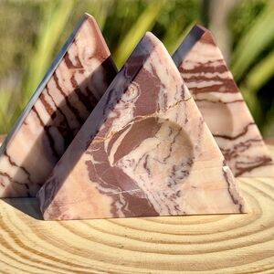 Chocolate Zebra Jasper Sphere Holder